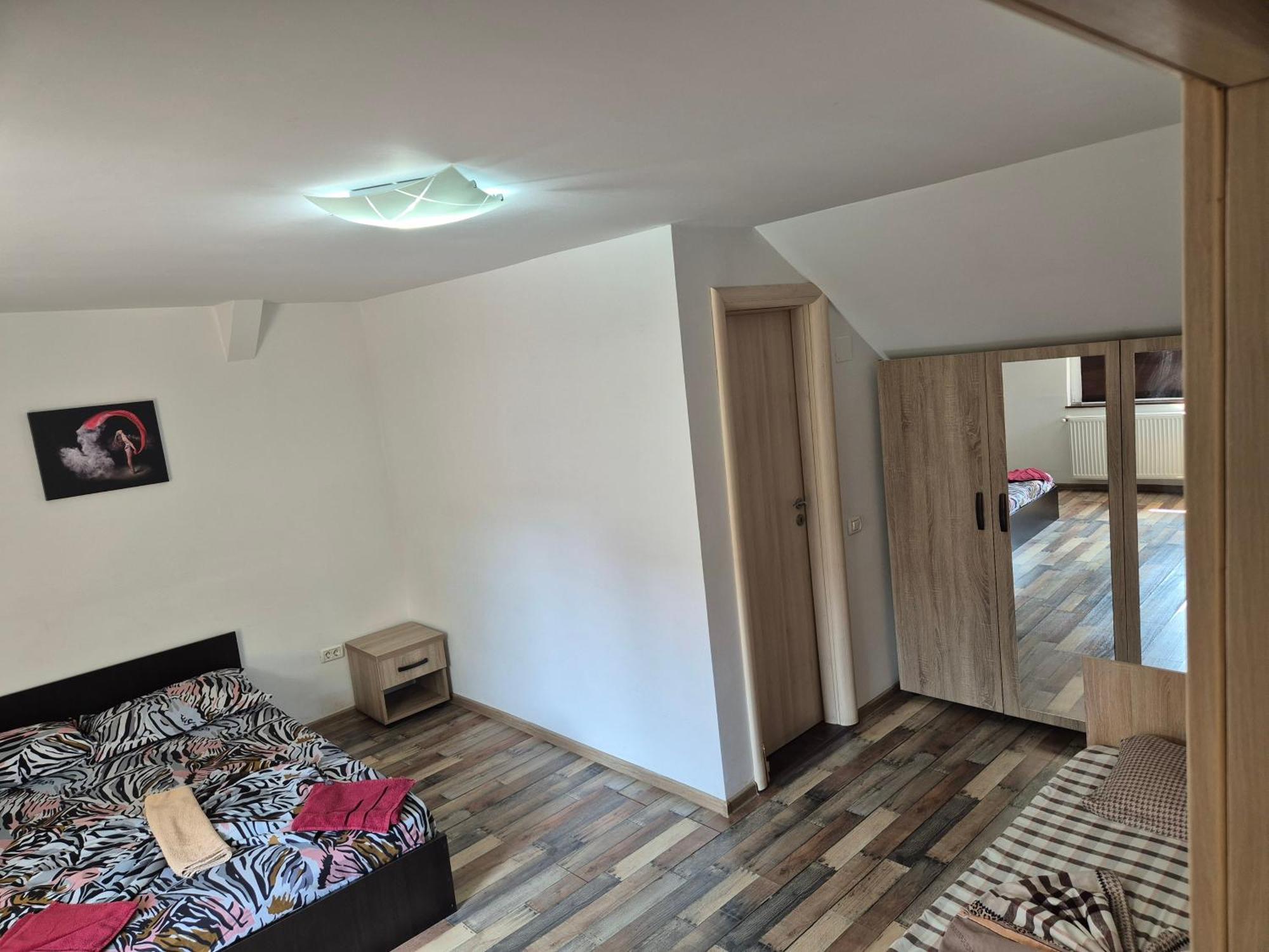 Apartamente De Inchiriat Lucky House Брашов Екстериор снимка