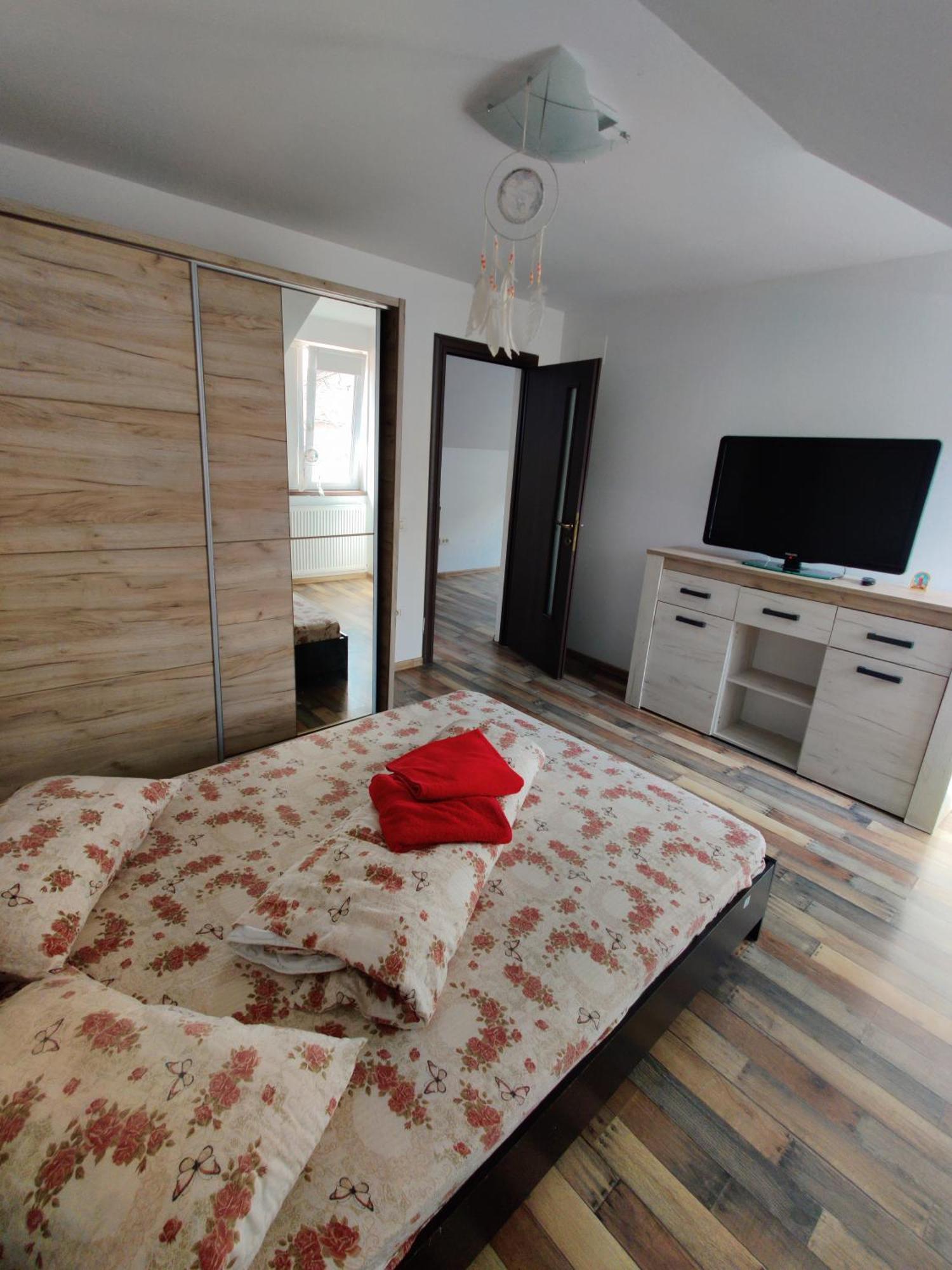 Apartamente De Inchiriat Lucky House Брашов Екстериор снимка